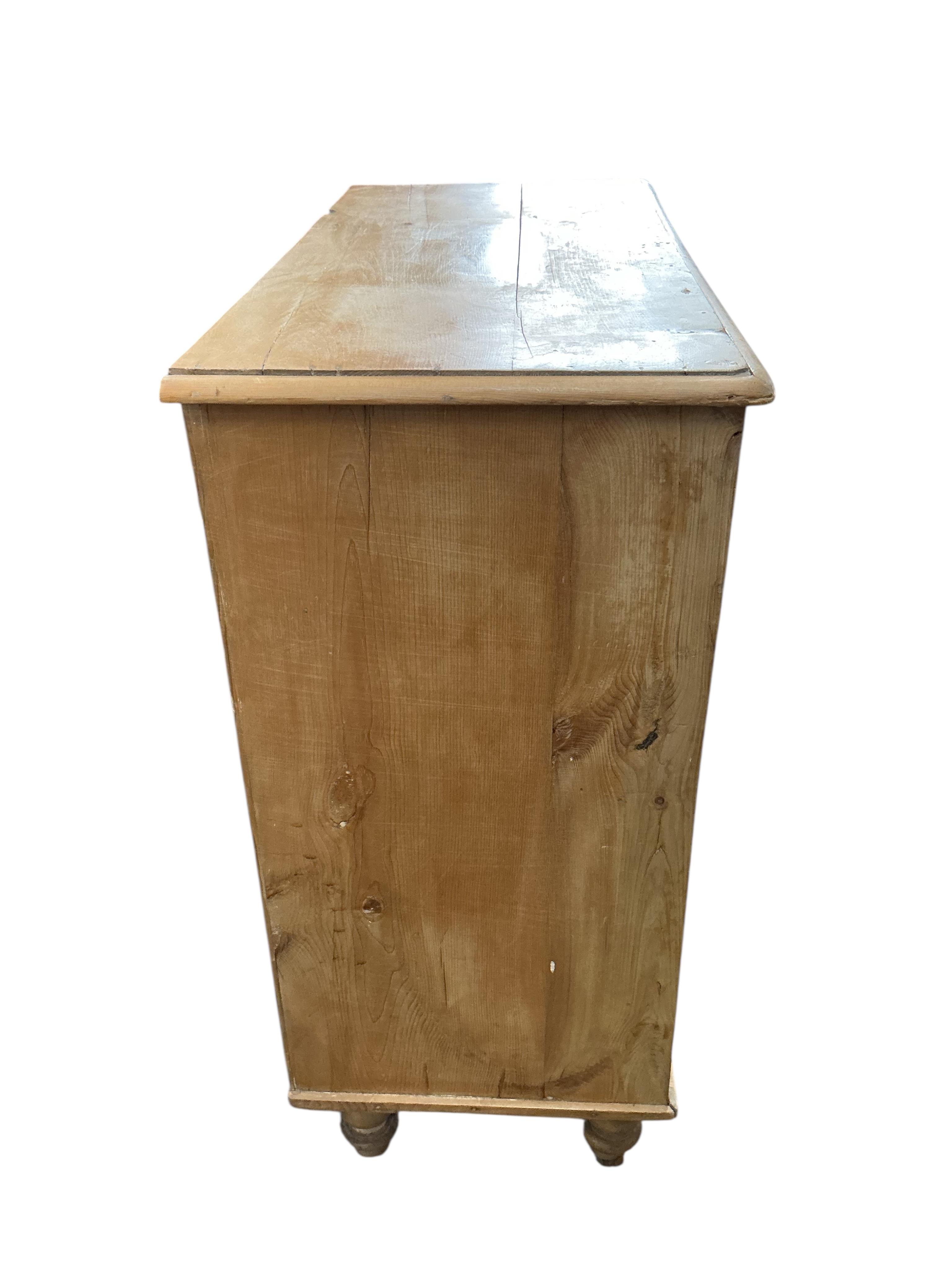 A Victorian pine chest, width 94cm, depth 43cm, height 98cm